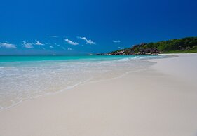 Le Nautique - Luxury Waterfront Hotel