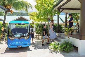 Le Nautique - Luxury Waterfront Hotel