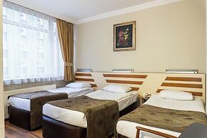 Tac Hotel