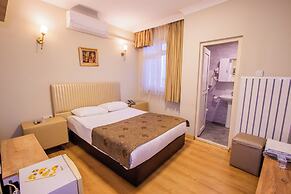 Tac Hotel