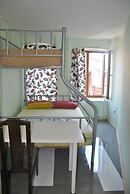 Chilloutlya Hostel&Bar