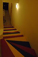 Chilloutlya Hostel&Bar