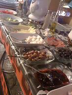 Chilloutlya Hostel&Bar