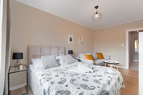 Exclusive Nautica Apartments