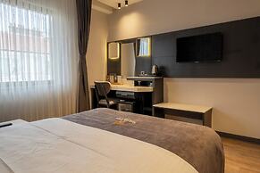 Selcuk Hotel