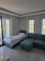 Cicek Apart Hotel
