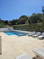 Cicek Apart Hotel