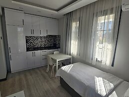 Cicek Apart Hotel