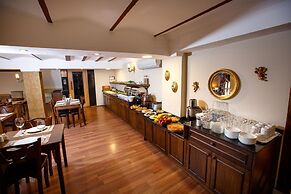 Otel Tahir Aga Konagi