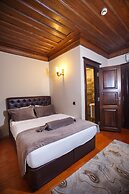 Otel Tahir Aga Konagi