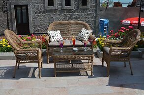 Otel Tahir Aga Konagi