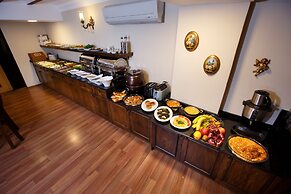 Otel Tahir Aga Konagi