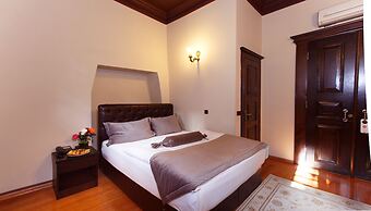 Otel Tahir Aga Konagi