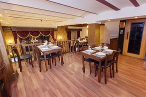 Otel Tahir Aga Konagi