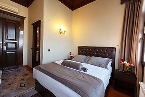 Otel Tahir Aga Konagi