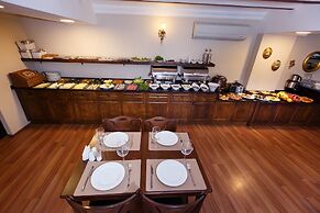 Otel Tahir Aga Konagi