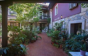 Hotel Corru San Pumés