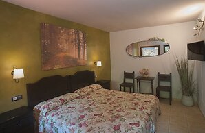 Hotel Corru San Pumés