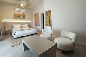 Palm Alaçatı Boutique Hotel