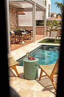 Palm Alaçatı Boutique Hotel