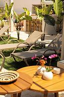 Palm Alaçatı Boutique Hotel