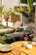 Palm Alaçatı Boutique Hotel