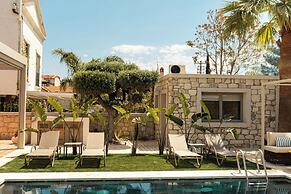 Palm Alaçatı Boutique Hotel