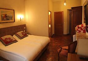 Hostellerie Le Beffroi