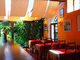 Hostellerie Le Beffroi