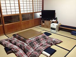 Guest House YAMASHITA-YA - Hostel