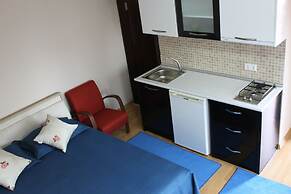 Blue & Green Villa Gursoy