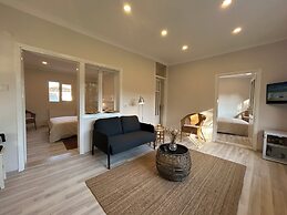 Attalos Suites Hotel