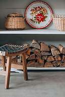 Attalos Suites Hotel