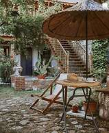 Attalos Suites Hotel