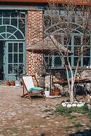 Attalos Suites Hotel