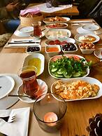 Attalos Suites Hotel