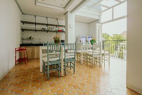 Urbanest Inn House TB Simatupang