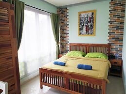 Urbanest Inn House TB Simatupang