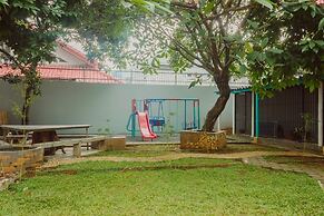 Urbanest Inn House TB Simatupang