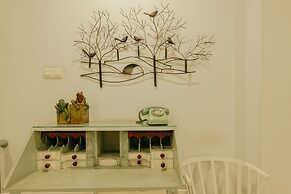 Urbanest Inn House TB Simatupang