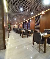 The Elegant Hotel