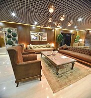 The Elegant Hotel