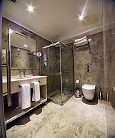 The Elegant Hotel