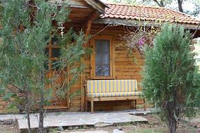 Kızılbük Ahşap Evleri