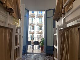 CoImpact Coliving - Hostel