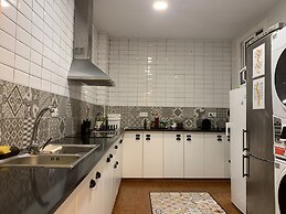 CoImpact Coliving - Hostel