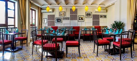 Lantana Riverside Hoi An Hotel