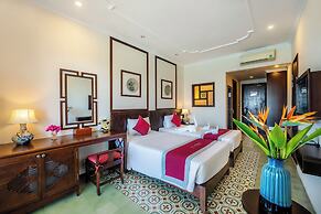 Lantana Riverside Hoi An Hotel