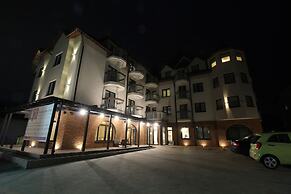 Lawendowy Zdrój Medycyna & SPA