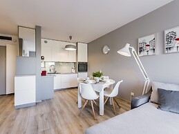 VacationClub - Solna Apartments